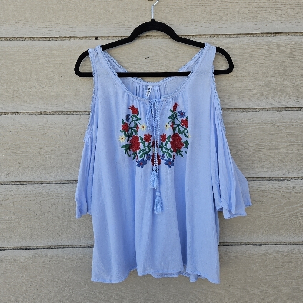 Live 4 Truth light blue cold shoulder embroidered top SEE MEASUREMENTS